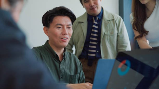 كيف تعمل الأسواق السوداء؟ 2 كيف تعمل الأسواق السوداء؟