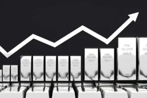 كيفية الاستثمار في الفضة وتداولها بطريقة مربحة؟