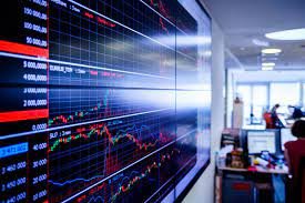 الفرق بين الاكتتاب والتداول: خطوات المشاركة وأفضل توقيت للدخول في السوق 