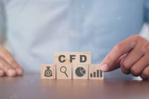ما هو تداول عقود الفروقات في 2025(CFDs)؟ 1 ما هو تداول عقود الفروقات (CFDs)؟