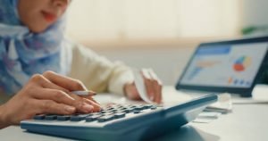 الحساب الإسلامي في الفوركس: ضوابطه وحُكمه الشرعي