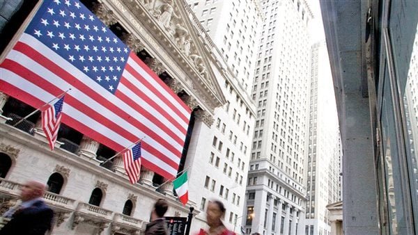 الاقتصاد الأمريكي ينتعش بقوة في الربع الثاني متجاوزًا التوقعات 2 الاقتصاد الأمريكي ينتعش بقوة في الربع الثاني متجاوزًا التوقعات