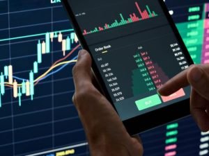 الأسهم: نافذتك إلى عالم المال والاستثمار 3 ما طريقة حساب اللوت في التداول