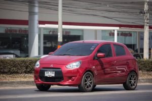 ميتسوبيشي تحقق أرباحًا تفوق التوقعات رغم تراجع سنوي حاد بنسبة 43%