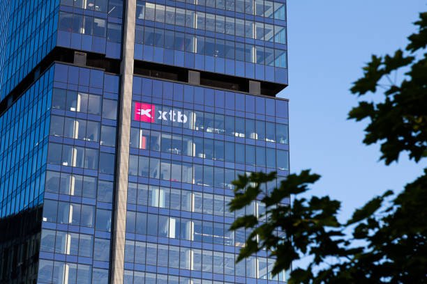 العمولة في التداول عبر منصة XTB: ما أهميتها وكيف تؤثر على أرباح المستثمرين؟