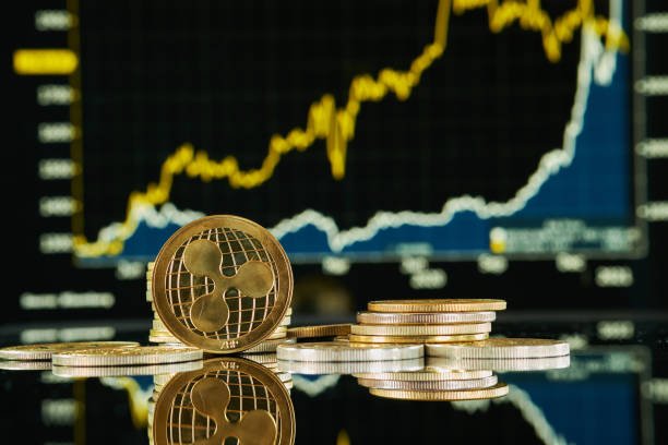 انخفاض حاد في احتياطيات XRP لدى Coinbase يفتح الباب أمام صدمة عرض وارتفاع محتمل إلى 5 دولارات