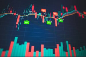معدلات البطالة: المفتاح لفهم الاقتصاد العالمي واستراتيجيات التداول الذكية