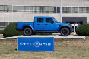 ستيلانتيس تعيّن جواو لارانجو رئيسًا جديدًا للشؤون المالية خلفًا لدوج أوسترمان