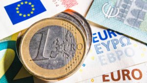 قرارات البنك المركزي الأوروبي: محرك خفي لأسواق العملات والمال العالمية