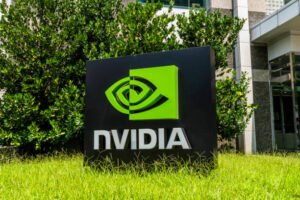 Nvidia ومايكروسوفت تتصدران سباق الذكاء الاصطناعي لعام 2026 وفرص المستثمرين