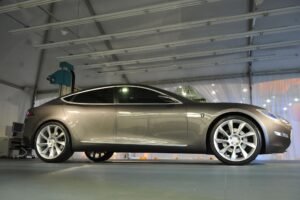 تسلا تستهدف 100 جيجاوات طاقة شمسية… خطوة استراتيجية تتجاوز السيارات 2 تسلا تستهدف 100 جيجاوات طاقة شمسية… خطوة استراتيجية تتجاوز السيارات