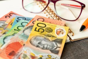 الأسترالي يقفز لأعلى مستوى في 3 سنوات