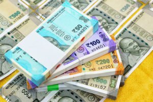 الروبية الهندية ترتفع بقوة بعد تدخل البنك المركزي وتراجع أسعار النفط 3 الروبية الهندية ترتفع بقوة بعد تدخل البنك المركزي وتراجع أسعار النفط