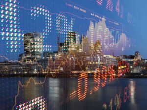 الأسهم البريطانية تتراجع وسط تصاعد توترات إيران وارتفاع أسعار النفط