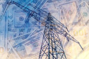 أسعار الطاقة في بريطانيا ترتفع 4% والنفط يهبط مع تطورات مضيق هرمز