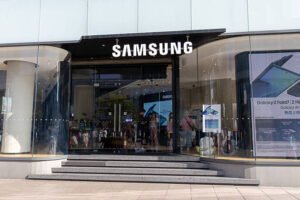 مستثمرو كوريا الجنوبية يعودون إلى منتجات ELS بعوائد تصل إلى 50% رغم مخاطر السوق 2 مستثمرو كوريا الجنوبية يعودون إلى منتجات ELS بعوائد تصل إلى 50% رغم مخاطر السوق