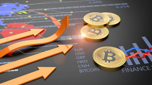 البيتكوين تقترب من 82 ألف دولار مع عودة تدفقات صناديق ETF وارتفاع العملات المشفرة