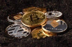بيتكوين تتراجع 3.2% وسط خسائر واسعة للعملات الرقمية